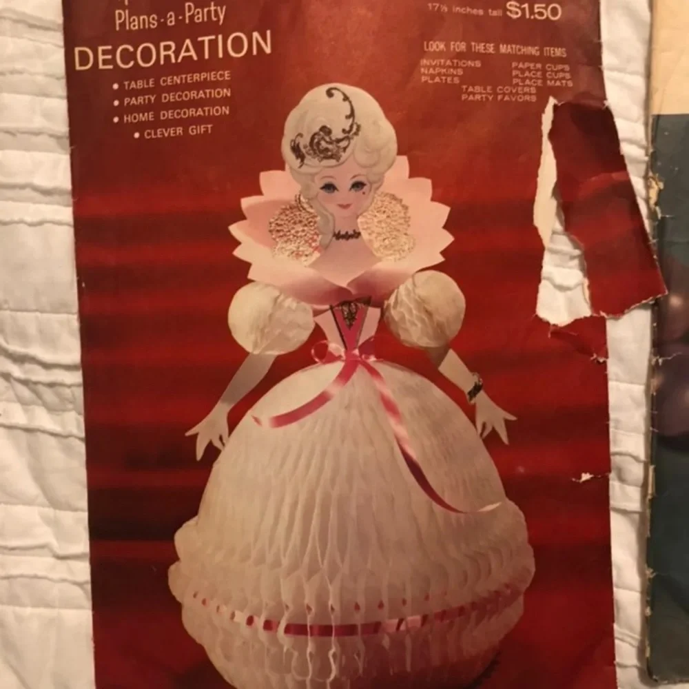 Vintage Hallmark Plans-A-Party Decorations Birthday Centerpieces